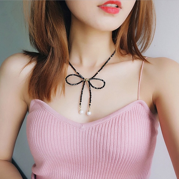 NEW cute bow necklace - Picture 3 of 4